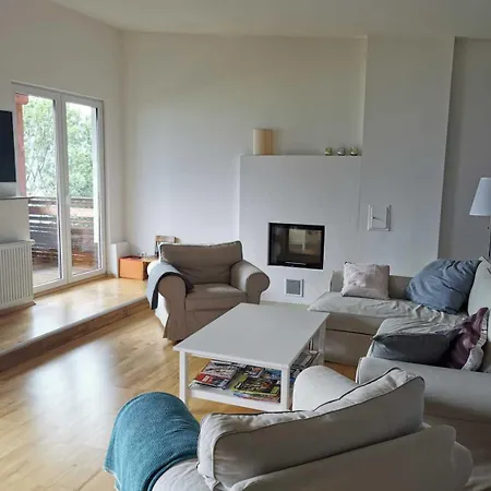 Helle Mit Traumhaftem Bergblick *