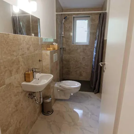 Helle Mit Traumhaftem Bergblick Goriach (Lienz)